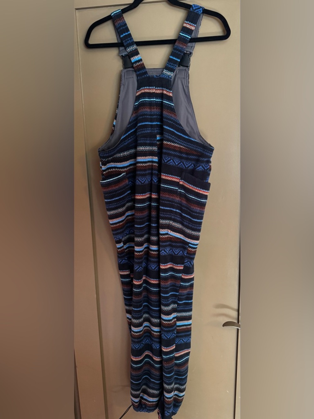 Kavu
KAVU WOMEN'S POCATELLO OVERALL Jumper Romper Fleece Small - Picture 3 of 6